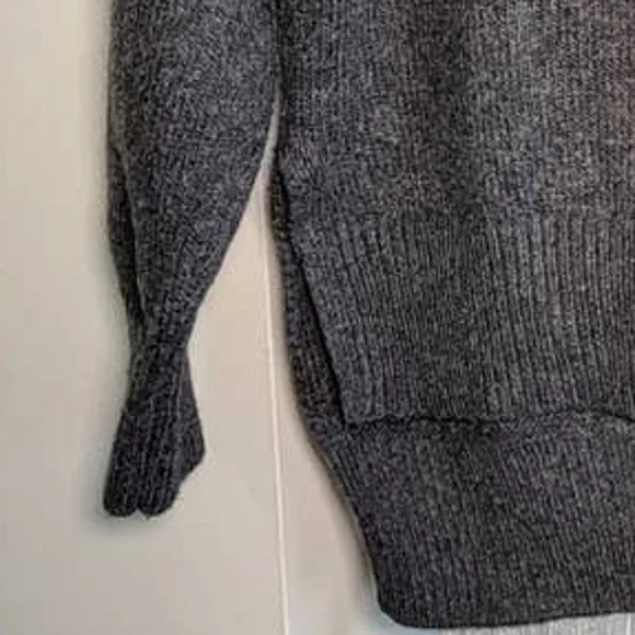 H&M Dark Grey Long sleeve Turtleneck Sweater Size Medium - Picture 8 of 8